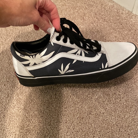 VANS OLD SKOOL CUSTOM MADE SHOE Size 9.5 - Picture 15 of 17